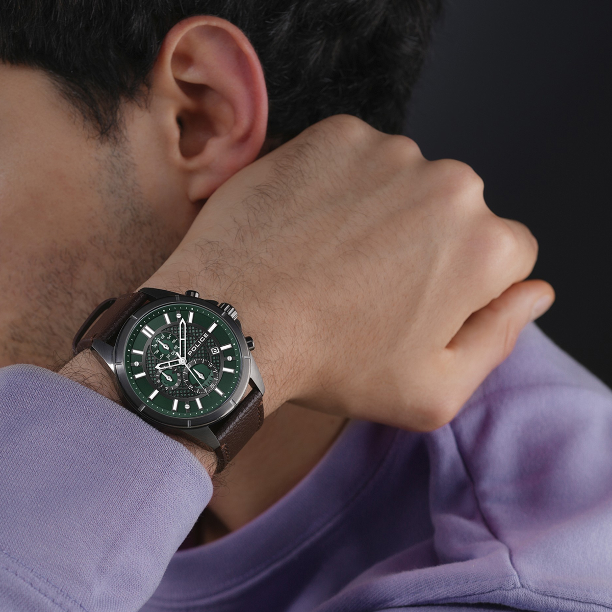 POLICE SMARTWATCH WATCHES Mod. PEWGC0054002 POLICE SMARTWATCH WATCHES Mod. PEWGC0054002